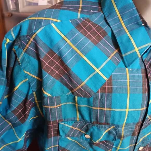 Vintage Mens Western Shirt XL Trashed Wrangler Plaid Snap 17.5x36 Long Tail 90s - Picture 4 of 8